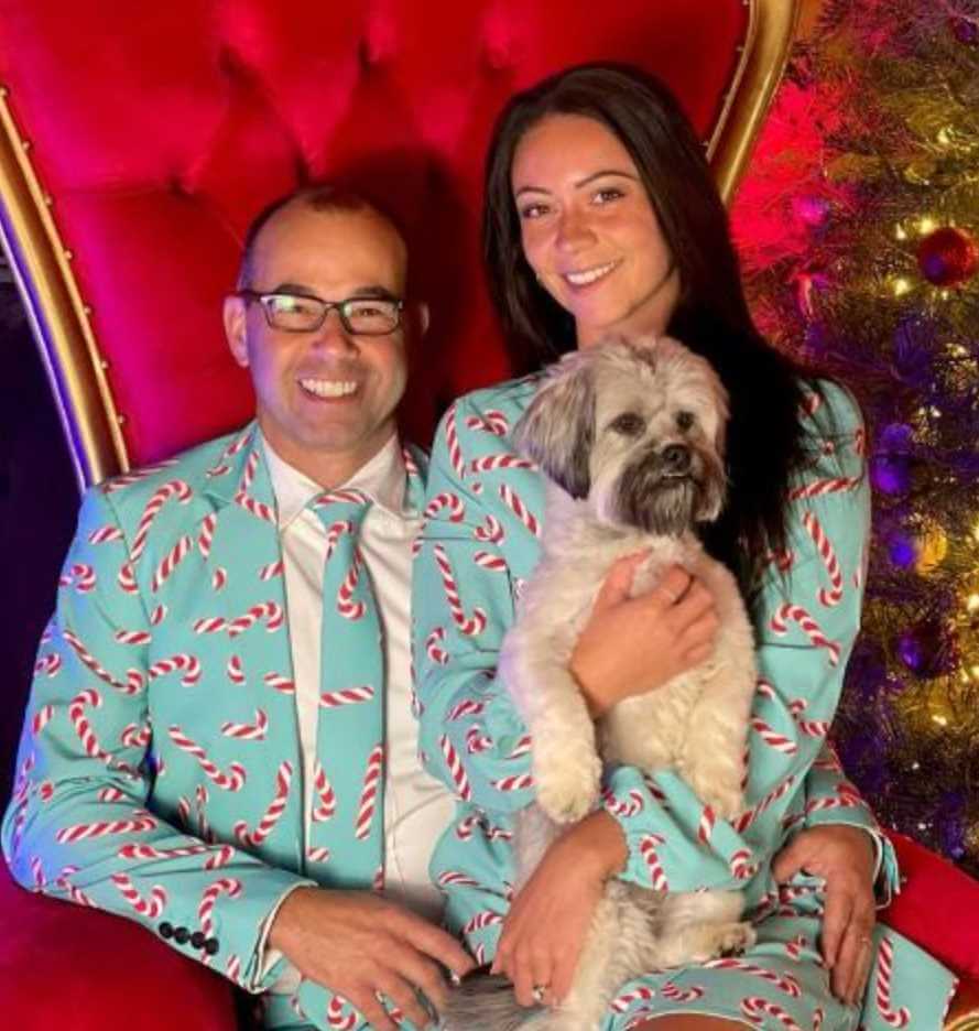 Melyssa Davies with her husband and Dog Pic