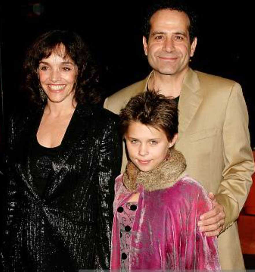 Sophie Shalhoub with her Parents Images