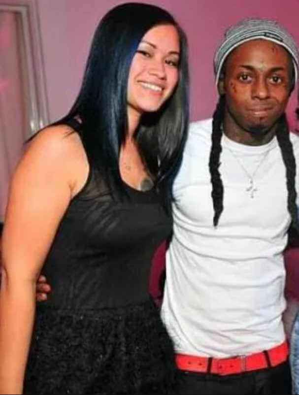 Sarah Vivan with Lil Wayne Photo