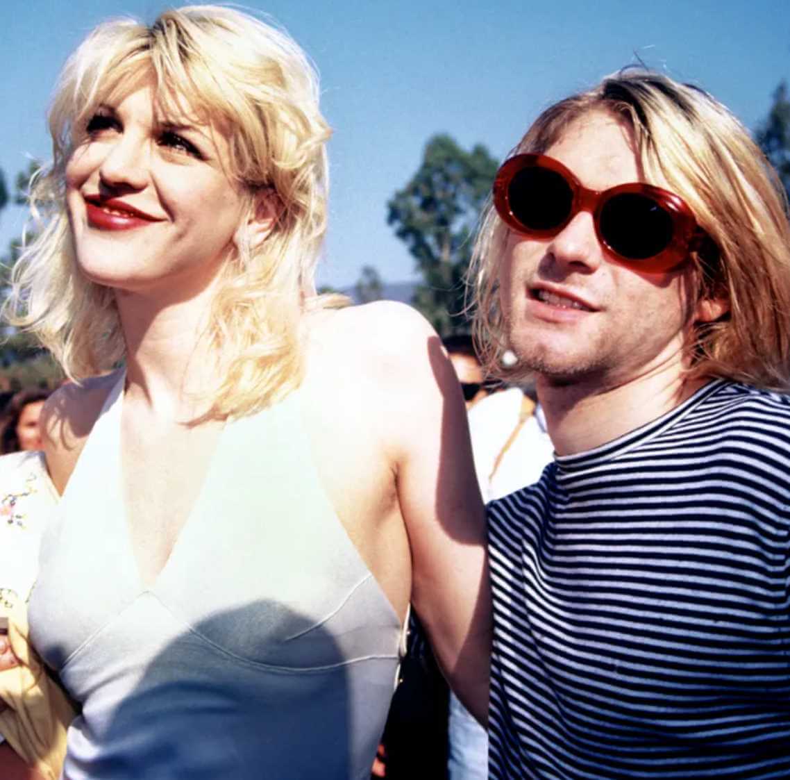 Courtney Love with her husband Kurt Cobain photo