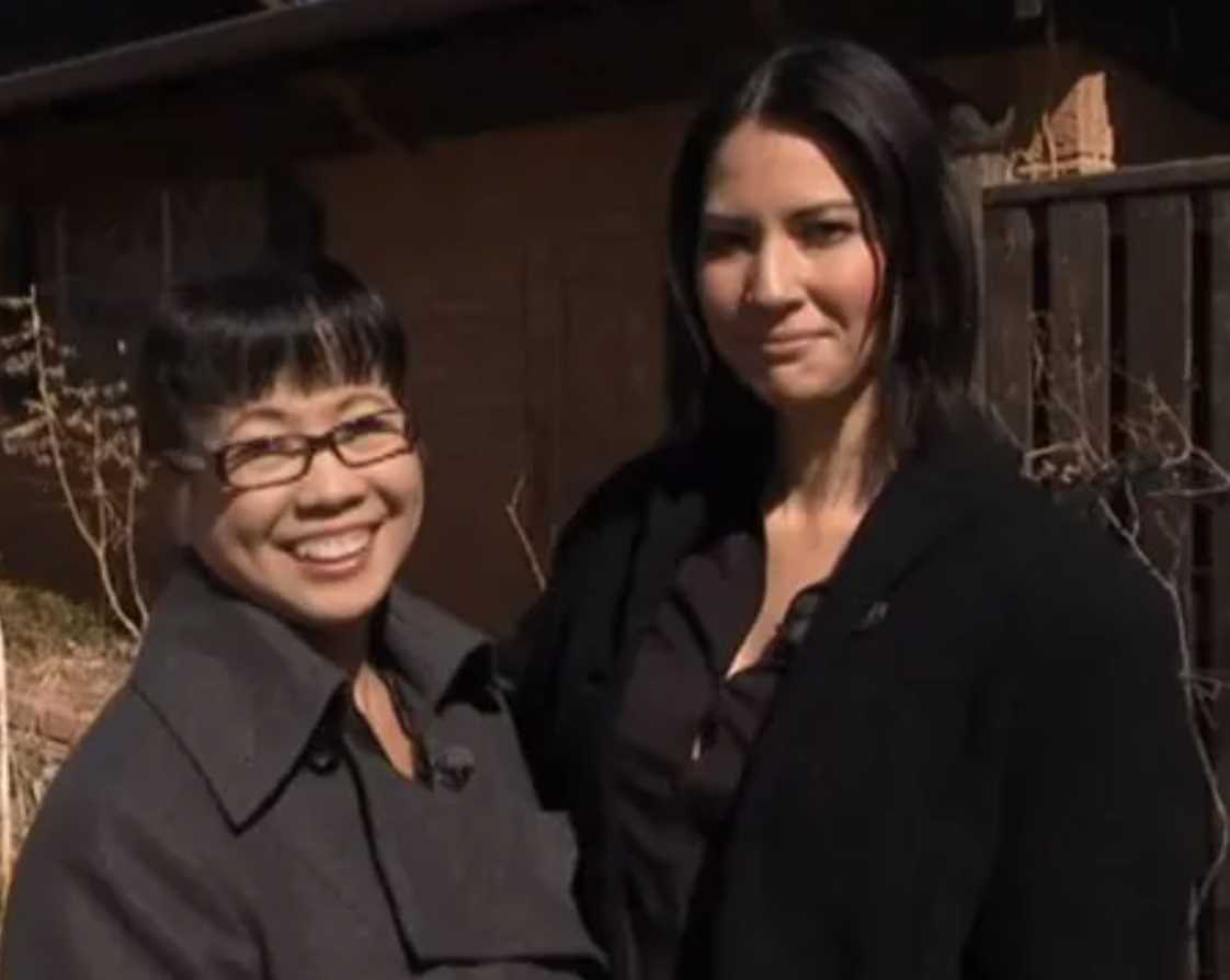 Kim Munn with her daughter Olivia Munn Image