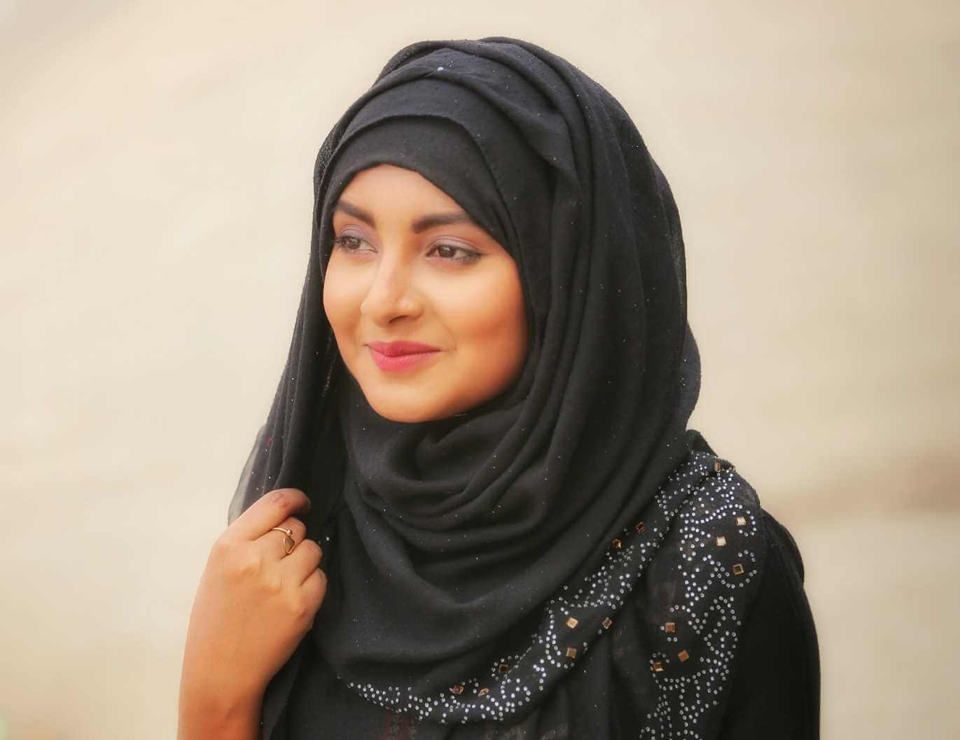 Nusrat Jahan Ontora Hijab Picture